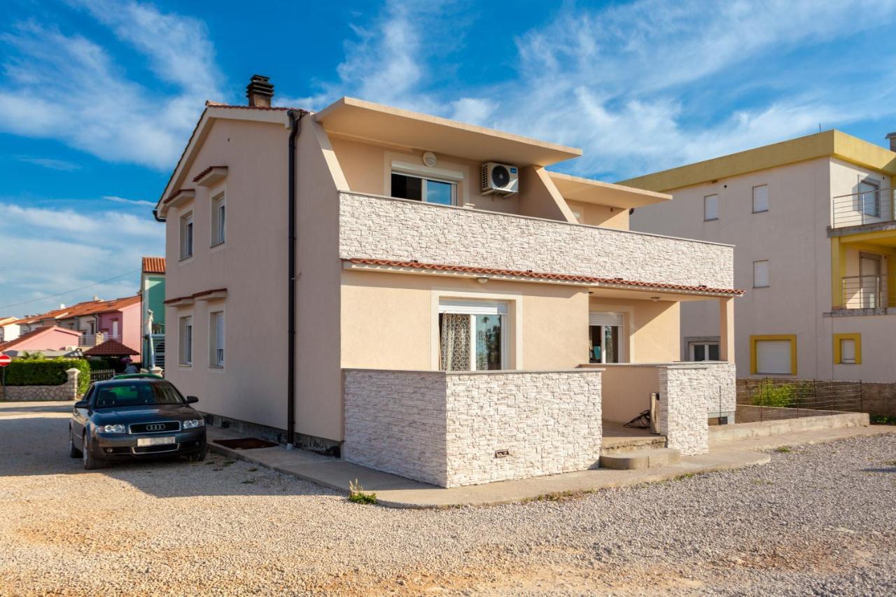 Apartments Didi Omišalj Dış mekan fotoğraf
