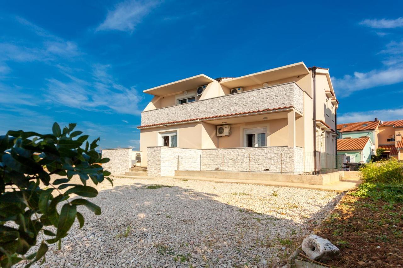 Apartments Didi Omišalj Dış mekan fotoğraf