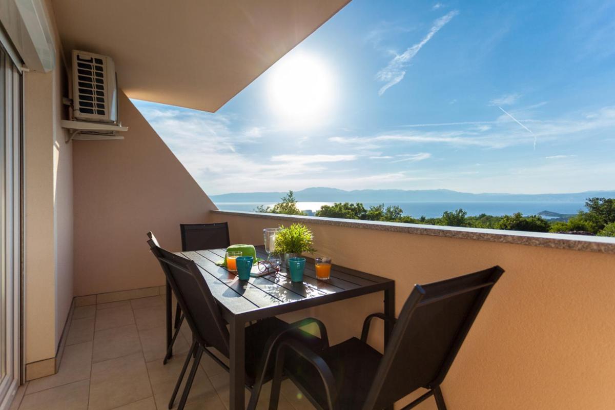 Apartments Didi Omišalj Dış mekan fotoğraf